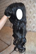 Волнистый парик из длинных черных волос