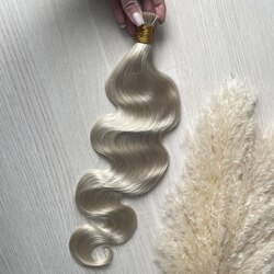 Натуральные кудрявые волосы на капсулах 50см 100г 100 прядей - блонд #60